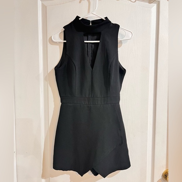 FINAL PRICE She + Sky Black Romper Skort - Picture 1 of 6